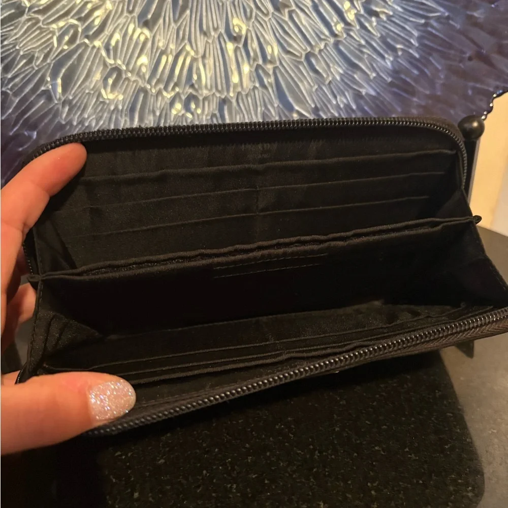 Prada EUC Black Nylon Long Zip Wallet - Picture 4 of 5